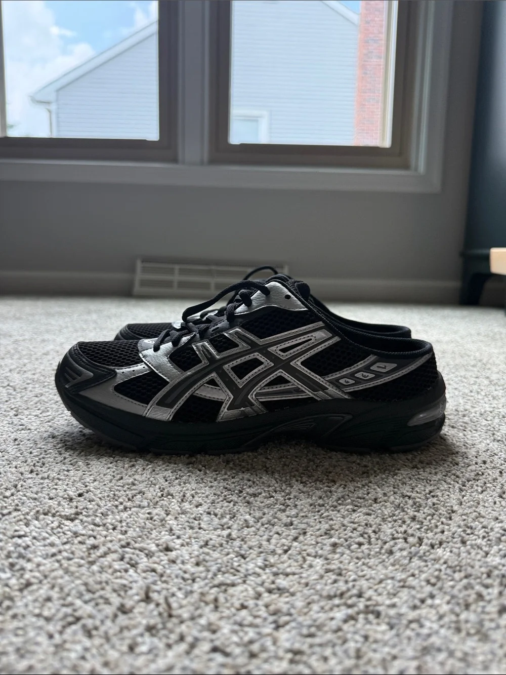 ASICS Black & Silver GEL-1130 Mule Women 10/Men 8.5 NWT - Picture 7 of 12